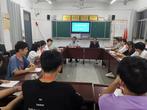 界首中学高三年级召开提临座谈会            