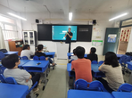 提升技术水平    点亮精彩课堂              ——合肥市瑶海实验小学智能黑板使用培训            