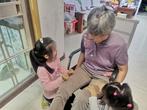 九九重陽日，濃濃敬老心——合肥市琥珀名城小學(xué)教育集團(tuán)學(xué)子花式過重陽
