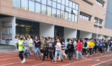 合肥市廬陽(yáng)高中“陽(yáng)光跑操”正式啟動(dòng)  