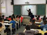 “双减”背景下：亲子阅读学党史，红色故事进课堂            