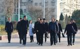 桐城市委市政府及教育局领导到桐城市天城高级中学视察调      