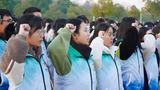  安庆师大近千名志愿者参与庆祝国际志愿人员日活动            