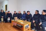 情系老教师 慰问暖人心—亳州十八中校领导春节前夕走访慰问退休教师