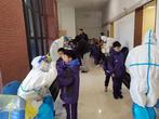 清华附中合肥学校开展全校师生核酸检测工作            