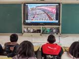 怀远县淝河学区刘桥小学组织观看《生命重于泰山》专题片           