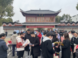安徽青年報(bào)社到懷寧二中開(kāi)展“分類招生咨詢進(jìn)中學(xué)”公益活動(dòng)   