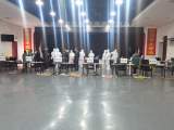 開展師生核酸檢測(cè)，筑牢校園疫情防線             