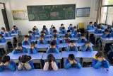 體育法修訂草案再次提請審議:關(guān)注青少年近視
