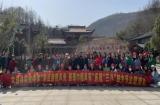 亲近自然风光，展现巾帼风采 ——太湖县实验中学开展庆祝妇女节主题活动