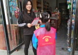 滁州市會峰小學(xué)小志愿者進社區(qū) 開展3·15消費者權(quán)益日普法宣傳活動