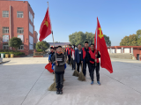望江古爐中心學(xué)校黨支部開展“立足社會學(xué)雷鋒”活動