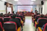 合肥市瑶海实验小学召开向“最美奋斗者”学习会