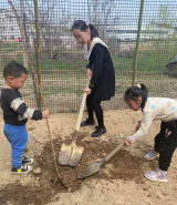 桐城市金神教育集团校金神中心幼儿园开展植树节系列主题活动 