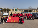 天长市十八集初中志愿服务队用实际行动践行雷锋精神