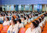 望江中学开展女生心理健康教育专题讲座