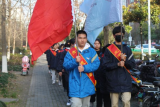 “垃圾分类进社区，绿色环保入人心” —— 芜湖市十二中开展垃圾分类宣传活动