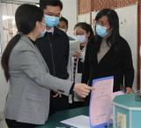 筑牢防疫屏障 守护校园安全 ——合肥市庐阳区政府主要领导带队督导检查合肥市南门小学恒盛皇家花园校区疫情防控工作