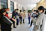 安师大附属肥西二中温暖留校学生