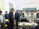 灵璧县虞姬镇多部门安全检查锻造校园安全之盾