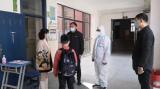 合肥市长江路第二小学橡树湾校区进行疫情防控演练