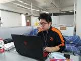 准00后数学老师：我在方舱给学生上网课