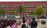 宿州市埇桥区杨庄中学积极开展“快乐劳动、幸福成长”劳动周活动