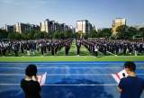 合肥一六八玫瑰园学校西校区：2022届九年级毕业班举行在校最后一次升旗仪式          