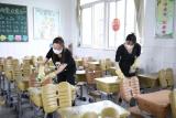 合肥市蚌埠路第四小学开展“班有所需 我有所应”主题党日志愿服务活动