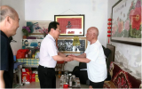 亳州市教育局“七一”前走访慰问老党员 传递党情送关怀