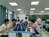 创作遮罩动画 —— 六安一中东校区计算机社团开展活动