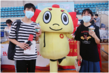 惊喜“报到”！安庆师大法学院为新生送上“大学的第一杯奶茶”