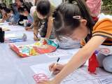百米书画献礼国庆——合肥市琥珀名城小学开展喜迎国庆系列活动