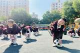 合肥荣幼教育集团总园大班开展趣味足球系列活动