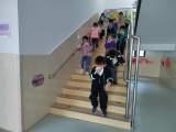 清华附中合肥学校附属幼儿园开展消防疏散演习            