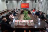 安徽向日葵公益助學(xué)金發(fā)放儀式在岳西縣湯池中學(xué)舉行