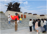 與革命烈士“隔空對話”——安慶師范大學(xué)法學(xué)院走進烈士陵園點亮新生入黨啟蒙教育“第一課”