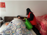 合肥高刘街道：“高温”挡不住关爱 送“药”温暖人心