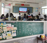 桐城市大关教育集团校王集学校积极开展第35个“世界艾滋病日”宣传活动