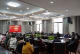 岳西县汤池中学召开2022级卫星班家长座谈会