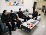 桐城市文昌教育集團攜白馬學校黨支部開展走訪慰問生活困難黨員、困難職工活動