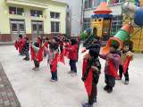 小小竹板打出岳西縣巍嶺中心幼兒園托幼“開心點”