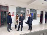 岳西县副县长李国忠到头陀中心学校调研