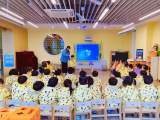 合肥市安庆路幼儿园教育集团城市之光分园小班年级组开展“有趣的静电”快乐大放送活动