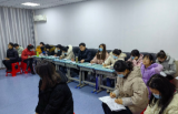 合肥市一六八新店花园学校数学组老师举行教研活动
