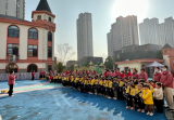 合肥市宿州路幼儿园教育集团湖畔分园举行“预防春季传染病 争做健康小卫士”主题升旗仪式