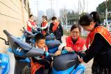 合肥市南门小学恒盛皇家花园：弘扬雷锋精神 从点滴做起