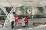 滁州市会峰小学：春风送暖学雷锋 垃圾分类志愿行