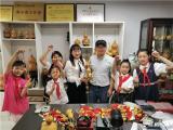 非遗说葫芦 烙画展风采——合肥市南门小学恒盛皇家花园校区教师贺弯飞荣获合肥市“非遗”说课比赛一等奖