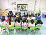 合肥庐实幼教育集团淮河路园：拥抱春天  快乐绘画